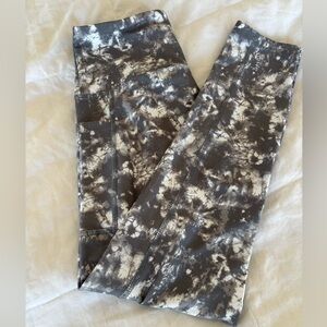 Bally total fitness women’s small leggings grey white